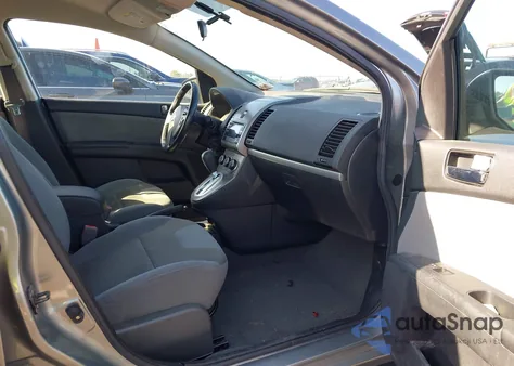 2010 Nissan Sentra 2.0Sl from USA, damaged, VIN 3N1AB6AP5AL703338